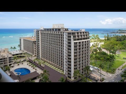 Embassy Suites by Hilton Waikiki Beach Walk – Best Hotels on Waikiki Beach – Video Tour